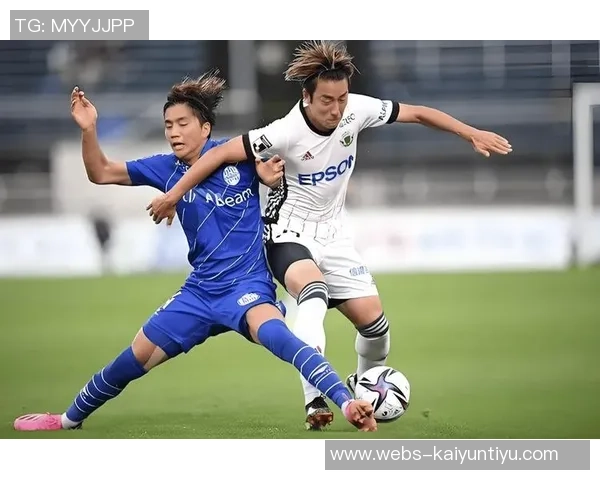 山口雷诺与新泄天鹅的激烈对决揭示足球战术的博弈与魅力